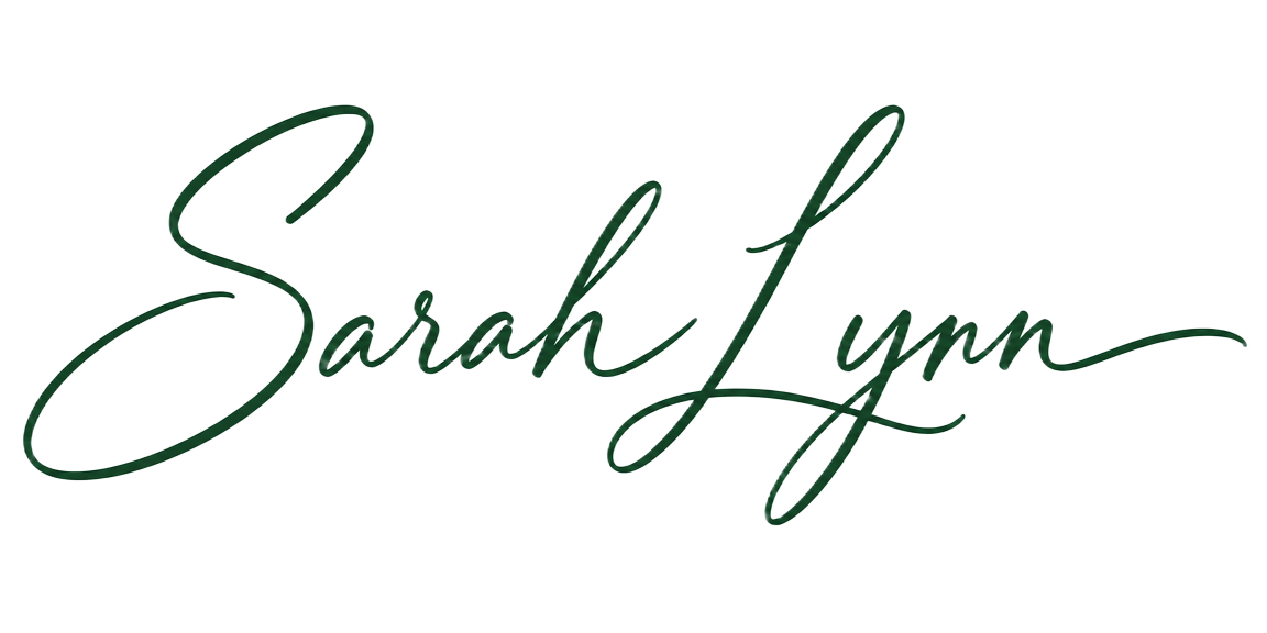 Signature of Sarah Lynn, founder of Verafiya